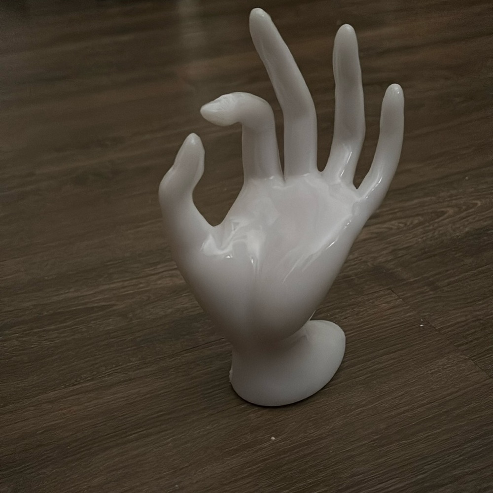 White Ceramic Ring Display